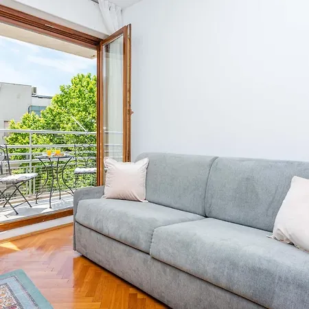 B&a - Center Of Apartment