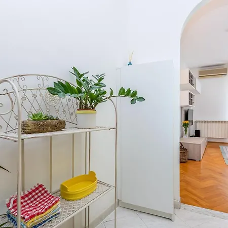 B&a - Center Of Apartment