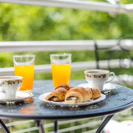 B&a - Center Of Apartment *