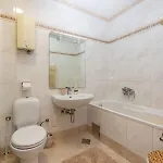 B&a - Center Of *